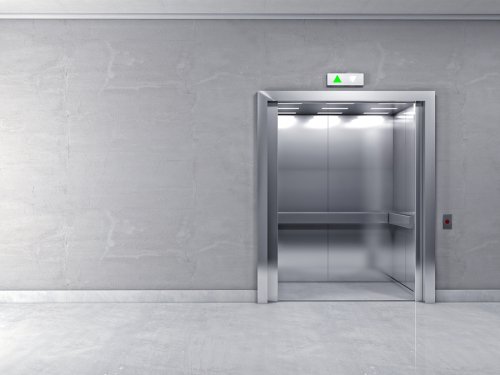 Commercial elevator